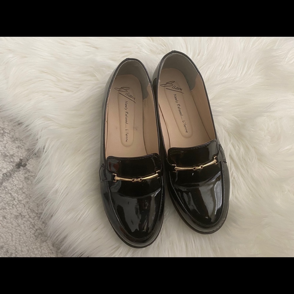 Women loafer
